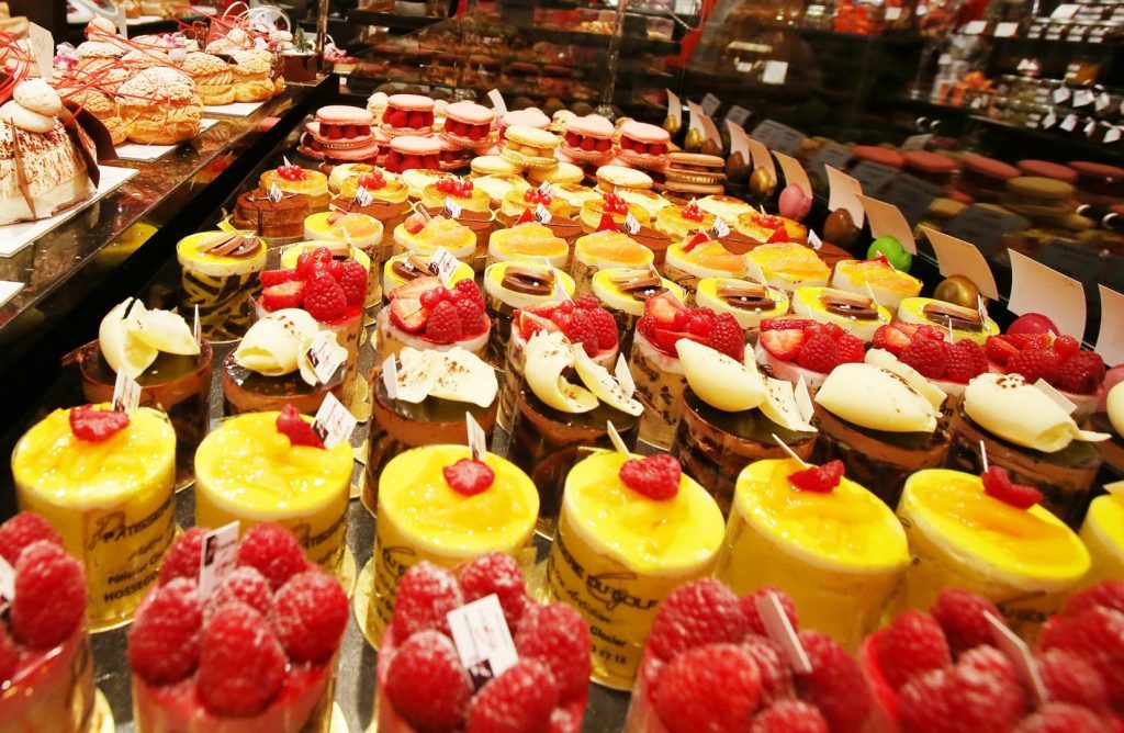 cofetarie-patiserie-e1549634342565