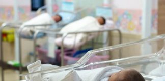 Fetiță născută în noaptea de Paști, la Maternitatea Buzău