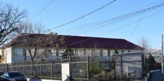 Comasarea școlilor numărul 6 și 16, suspendată