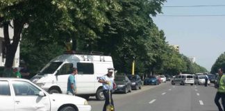 Motociclist de 18 ani accidentat grav pe Bulevadrul Bălcescu