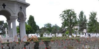 Ceremonii militare, dedicate Zilei Eroilor, în garnizoana Buzău