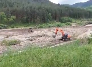 Circulaţia spre Lopătari a fost reluată