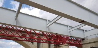 Doar câteva luni până când podul de la Vadu Pașii va fi redeschis circulației