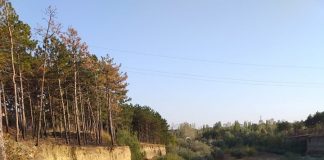 Ample lucrări la Mărăcineni. Cimitirul era amenințat de eroziunea terenului