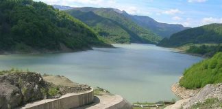 Sunt așteptate ploi abundente. Se fac verificări la Barajul Siriu