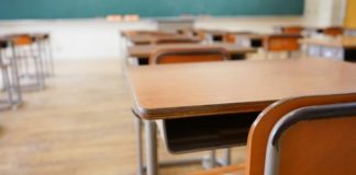 DE AZI! Trei mari școli din Buzău, închise! Ore exclusiv online