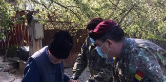 Emoționant! Galerie FOTO! 10 veterani de război, vizitați de militari din Garnizoana Buzău