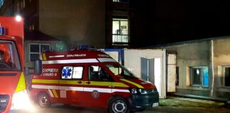 ULTIMĂ ORĂ! S-a tras cu pistolul în curtea UPU! Un tânăr a scăpat de sub escorta polițiștilor