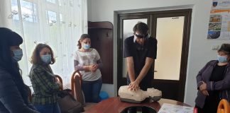 Murgești, prima comună din România în care există un defibrilator extern automat