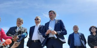 FOTO! Ministrul Mediului, vizită la Buzău. Anunțul făcut în zona digului, pe șoseaua de centură Est