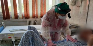 Cum a fost salvat de medici un buzoian care a vrut să se sinucidă. Bărbatul ajunsese în stare critică la spital