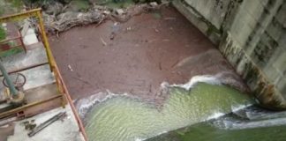 De ce nu au apă curentă peste 7.000 de locuitori de pe Valea Slănicului? Compania cere intervenția de urgență