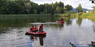 A fost găsit! Bărbatul înecat în Lacul Meledic a fost scos la mal de scafandri