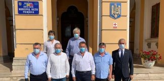 FOTO! Fără doctorul Zoican! Liderii liberali au depus candidaturile la Primărie și Consiliul Județean