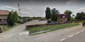 Scandal la C.A. Rosetti! Zeci de elevi, lăsați în drum! „Microbuzul nu i-a dus la școală, din ordinul primarului!”