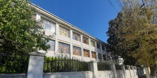 Școala nr. 1 Rm. Sărat se închide din nou! Unde se reiau cursurile