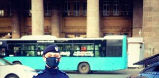 Un jandarm buzoian, erou în timpul liber! A sărit în ajutorul victimelor unui grav accident