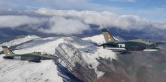 FOTO! 35 de ani de la primul zbor! Mesajul unui pilot de la Boboc, printre primii la manșa unui IAR-99