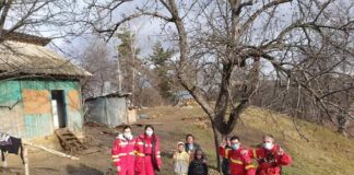 FOTO! UPU-SMURD Buzău, în campanie umanitară la Bisoca