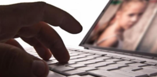 Șocant! Încă un caz de pornografie infantilă! Ce i-a făcut un tânăr din Siriu unei eleve de 13 ani din Buzău