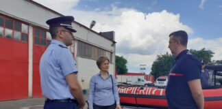 (FOTO) Prefectul Iordache și subprefectul Boloș, în curtea ISU. Cu ce ocazie