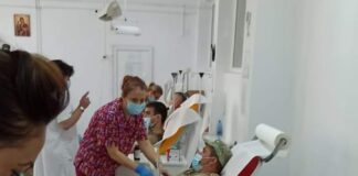 (FOTO) Zeci de militari buzoieni au donat sânge