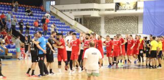 „Lupii Buzăului”, debut cu dreptul în campionat! Echipa CJ a câștigat „acasă”