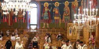 Galerie FOTO! Schimbarea la față, la Catedrala Arhiepiscopală