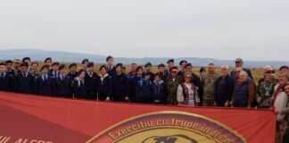 (FOTO) Parașutiști în concurs. Exercițiu multinațional, cu trupe în teren