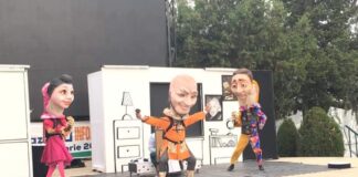 (FOTO) INEDIT! Marionete uriașe, la Buzău. „Băiețelul care se putea mușca de nas”