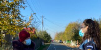 (FOTO) MEREI. Discuții cu sătenii. Ce au vizat polițiștii