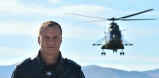 (FOTO) Povestea buzoianului promovat de Forțele Aeriene. La bordul elicopterului Puma Socat