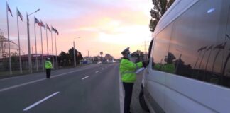 Sute de amenzi rutiere și zeci de permise reținute. Bilanțul din weekend