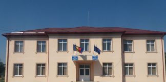 ÎNCĂTUȘATĂ! Contabila Primăriei Padina, reținută pentru delapidare! Aproape 250.000 de lei