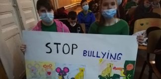 (FOTO) STOP BULLYING! Polițiștii, acțiune preventivă la Râmnicu Sărat