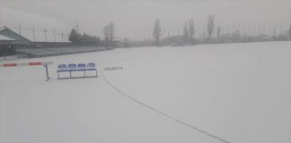 (FOTO) După ninsoare. Stadionul de Atletism a fost închis. Anunțul clubului Gloria