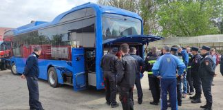 (FOTO) De ce a „parcat” un autobuz nou de la Trans Bus în curtea ISU Buzău