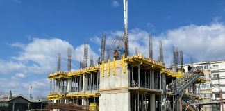 (FOTO) Rm. Sărat. A început construcția celui de-al doilea bloc pentru tineri