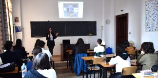 (FOTO) Istoria din casă-n casă, la Colegiul Hasdeu. Atelier despre războiul din Ucraina