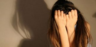 Minoră căzută în capcana „Loverboy”. A fost determinată să se prostitueze