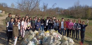 (FOTO) Câte tone de gunoaie au fost strânse într-o săptămână. Campania „Curățăm România”