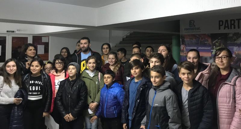 75576552_2587072998024560_8745875658992779264_n