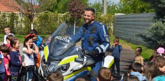 (FOTO) Vizită surpriză pentru zeci de elevi buzoieni