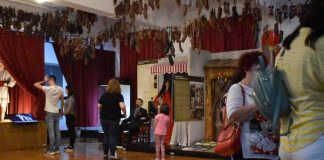 (FOTO) Peste 3000 de buzoieni, la Noaptea Muzeelor