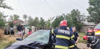 (FOTO) Grav accident la Smeeni. Impact frontal, patru răniți