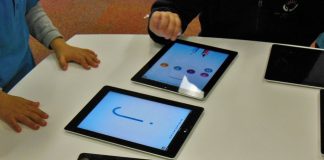 Primăria Cislău va lua tablete pentru elevi și profesori