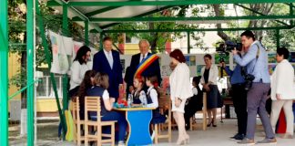 (FOTO) Președintele Klaus Iohannis, la Școala nr. 11