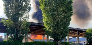 (FOTO/UPDATE) S-a emis mesaj RO-alert! Incendiu puternic în Zona Industrială