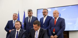 (FOTO) Au fost semnate primele contracte pentru autostrada Ploiești – Buzău