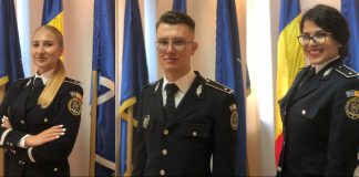 (FOTO) Trei ofițeri noi, absolvenți de Academie, încadrați la IPJ